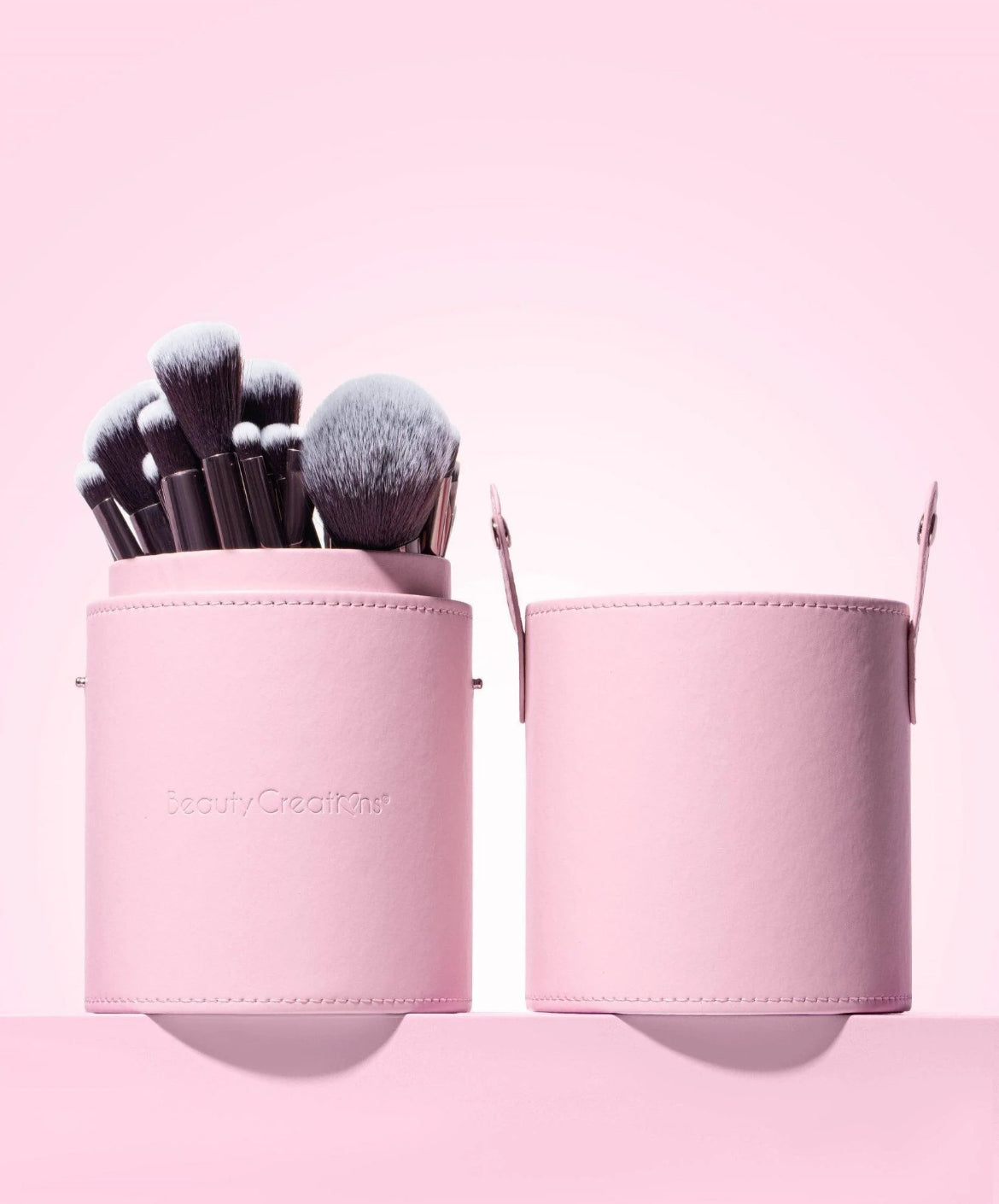 BEAUTY CREATIONS PRETTY AND PERFECT 24 PC BRUSH SET